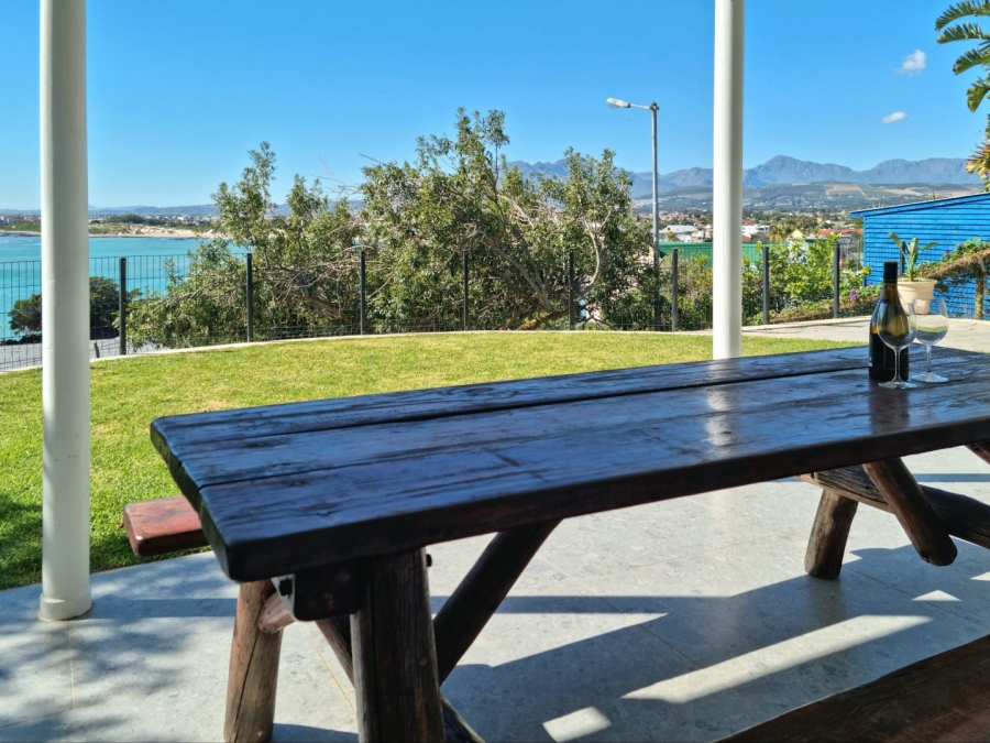 3 Bedroom Property for Sale in Gordons Bay Village Western Cape